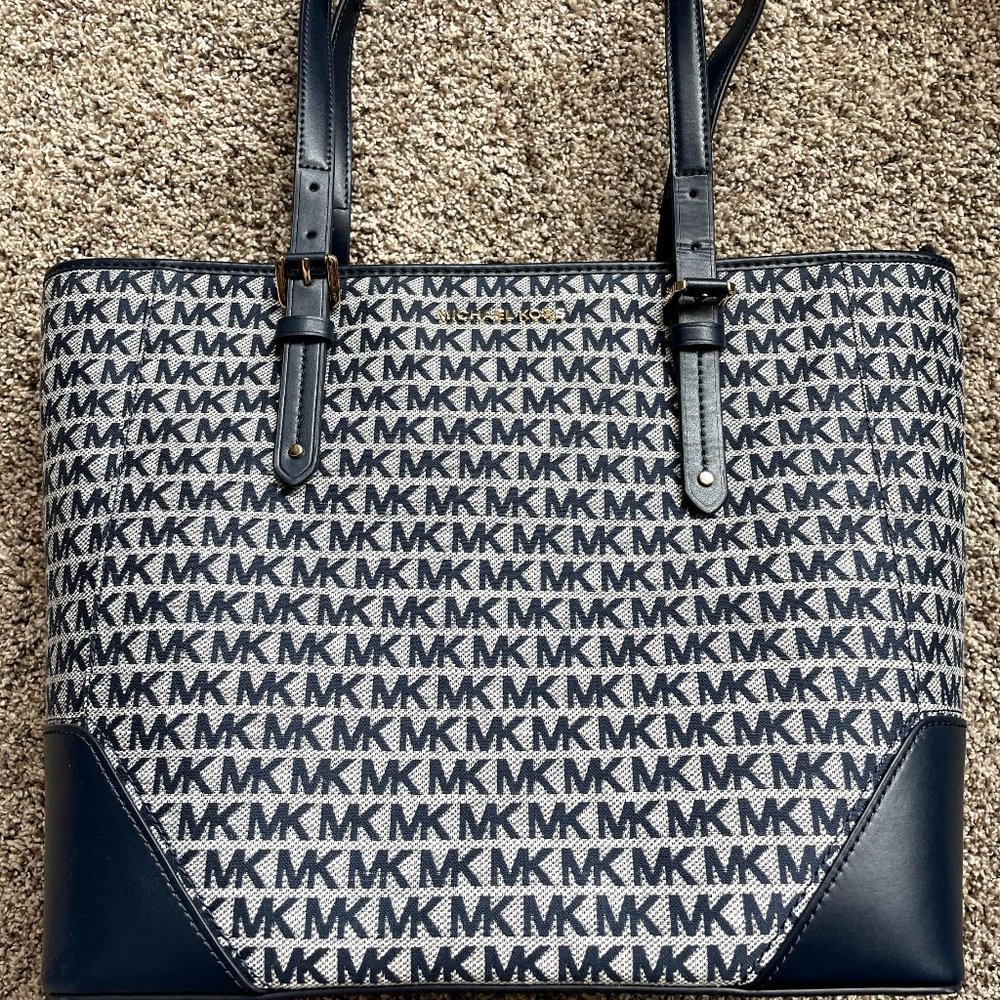 Michael Kors Aria Tote - NWT